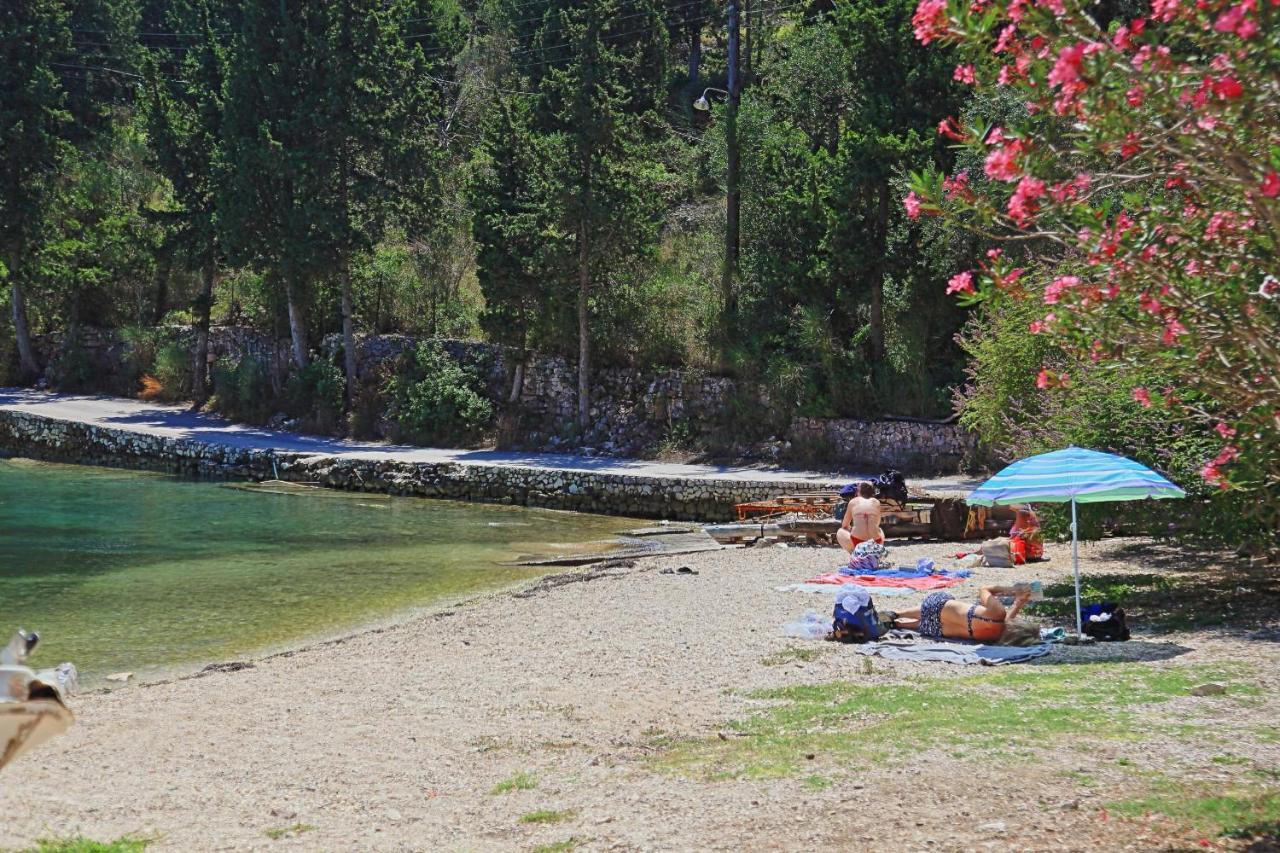 Kitrini Luxury Cottage Zenempisatika Εξωτερικό φωτογραφία